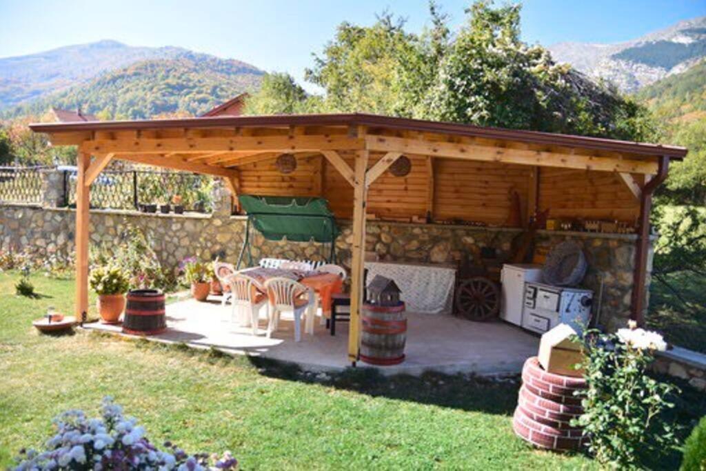 Villa Kiko Mountain Village بيتولا المظهر الخارجي الصورة