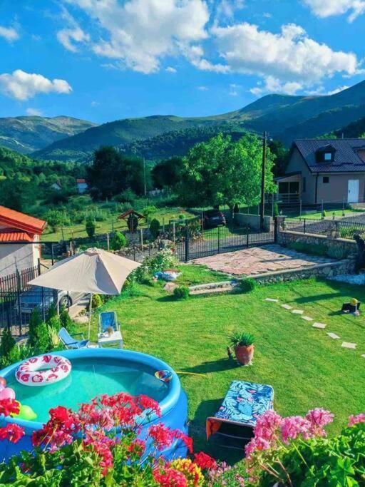 Villa Kiko Mountain Village بيتولا المظهر الخارجي الصورة